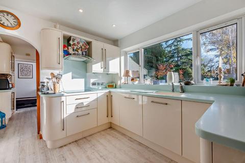 19 Chapel Lane, Sutton Courtenay, Abingdon, OX14 4AN