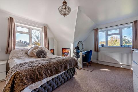 19 Chapel Lane, Sutton Courtenay, Abingdon, OX14 4AN