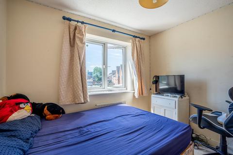 2 Birch Park, York, YO31 9PA
