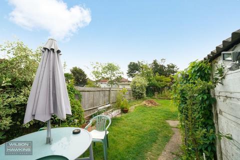 10 Formby Avenue, Stanmore, HA7 2JZ