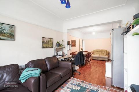 10 Formby Avenue, Stanmore, HA7 2JZ