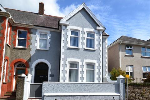 6 bedroom townhouse for sale, Priory Road, Milford Haven