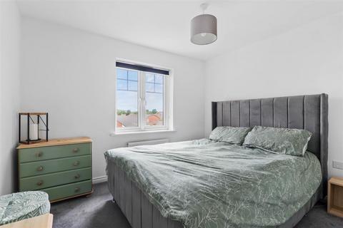 43 Fussell Way, Wollaston, Stourbridge, DY8 4GG