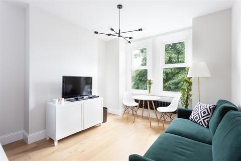 6a Darwin Road, London, W5 4BD