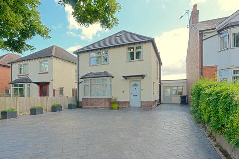 3 bedroom detached house for sale, Monkmoor Road, Monkmoor, Shrewsbury