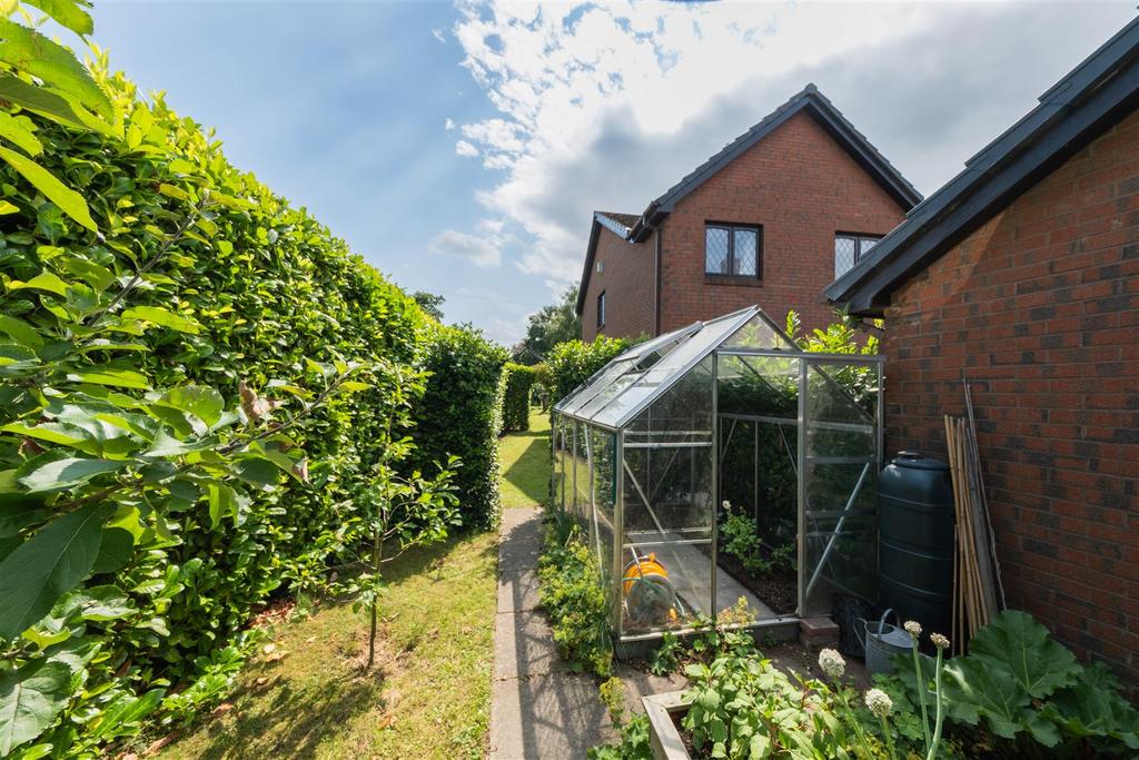 Meadow Croft-054.jpg