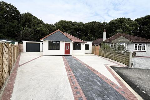 4 bedroom bungalow for sale, Oakdown Road, Fareham PO14