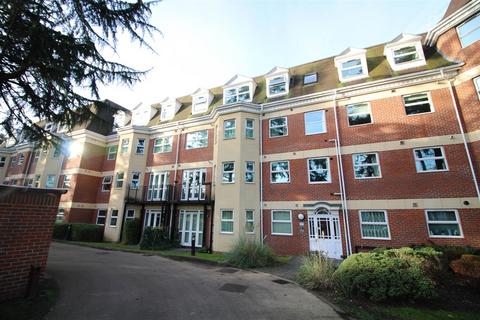 2 bedroom ground floor flat to rent, Elmhurst Court, Camberley GU15