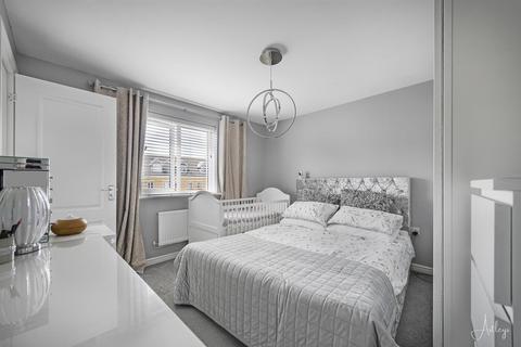 45 Emily Fields, Birchgrove, Swansea, SA7 9NJ