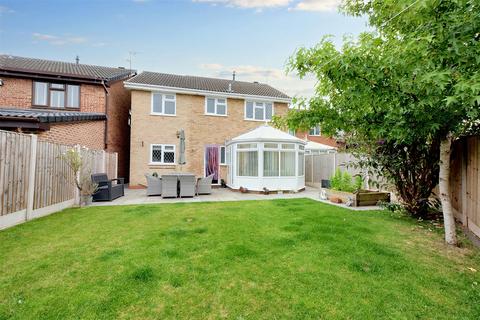 4 bedroom detached house for sale, Banks Road, Toton