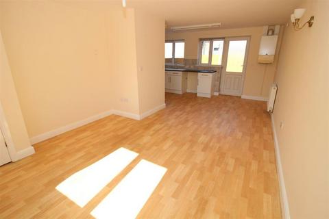 2 bedroom terraced house to rent, Willoughby Street, Beeston, Nottingham, NG9 2LT