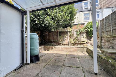 2 bedroom terraced house for sale, Bath Road, Eastbourne