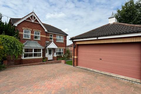 4 bedroom detached house for sale, Mitchell Close, Worksop S81