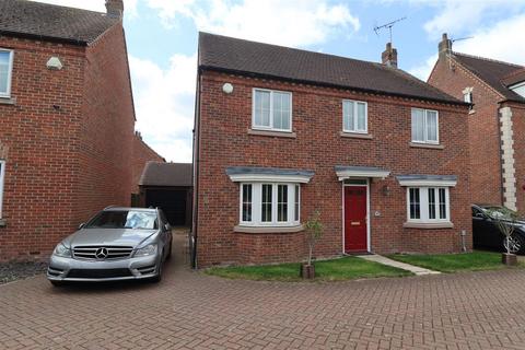 4 bedroom detached house for sale, Leicester Crescent, Worksop S81