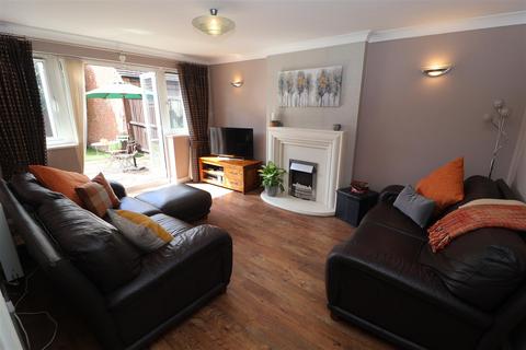 4 bedroom detached house for sale, Leicester Crescent, Worksop S81