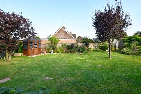 2 bedroom detached bungalow for sale, Fieldway, Broad Oak, Rye