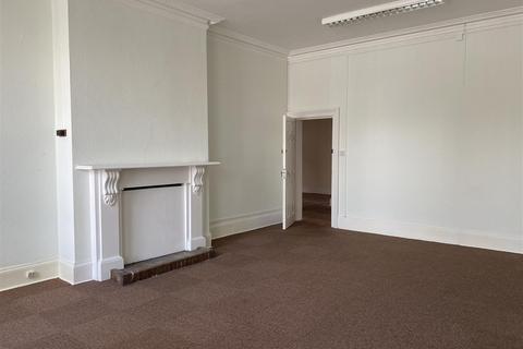 Office to rent, Upper Bar, Newport