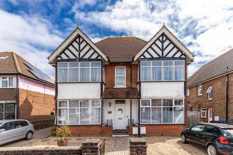 4 bedroom maisonette for sale, Cissbury Road, Worthing