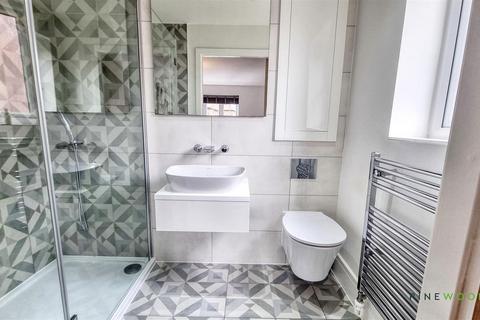 30 Canyon Meadow, Creswell, Worksop, S80 4UQ