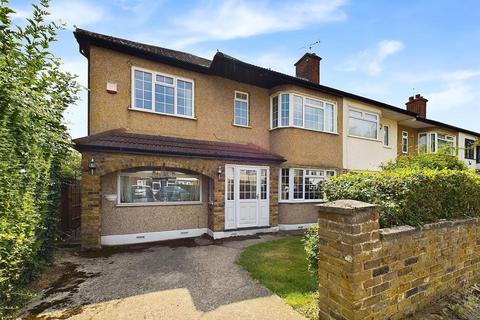 5 bedroom end of terrace house for sale, Paignton Road, Ruislip HA4