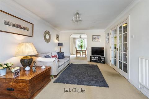 10 The Spinney, Tonbridge, TN9 2QQ