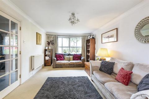 10 The Spinney, Tonbridge, TN9 2QQ