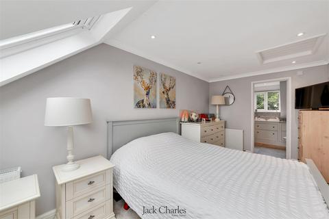 49 Brindles Field, Tonbridge, TN9 2YR