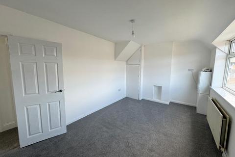 9 Airdrie Grove, Hartlepool, TS25 5EL