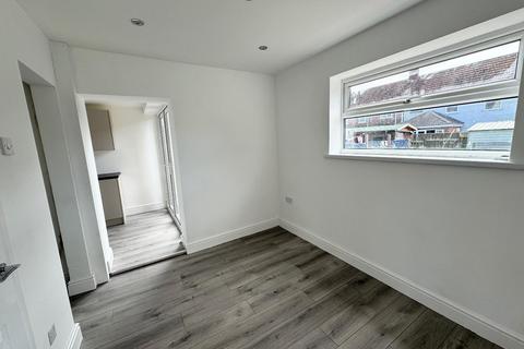 9 Airdrie Grove, Hartlepool, TS25 5EL