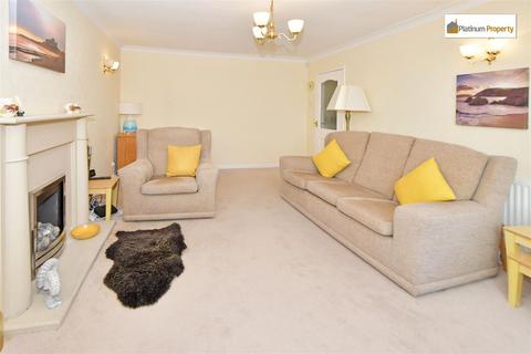 4 bedroom detached bungalow for sale, Marsh View, Stoke-On-Trent ST3