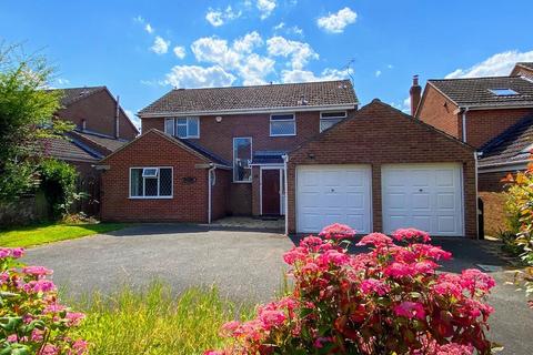 4 bedroom detached house for sale, Woodlands Lane, Derby DE22