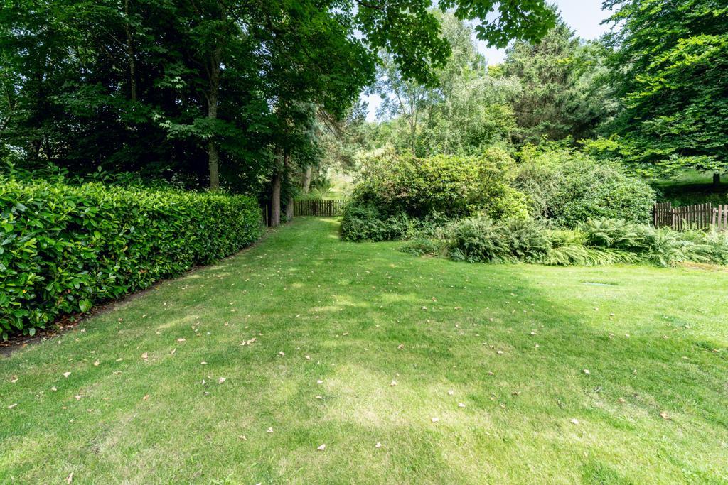 Exterior and Gardens (Cottage)