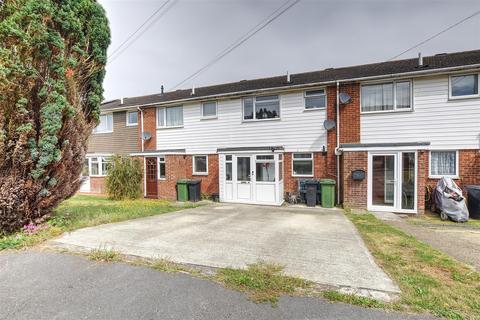 3 bedroom terraced house for sale, Ian Close, Bexhill-On-Sea