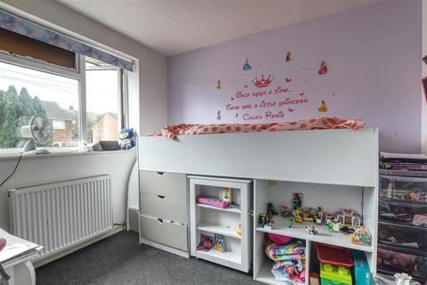 25 Ian Close, Bexhill-on-sea, TN40 2RL