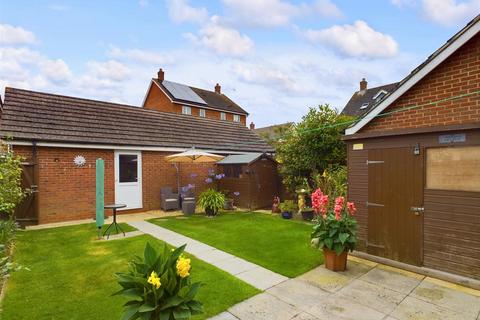 3 bedroom semi-detached house for sale, Boughton Way, Gloucester