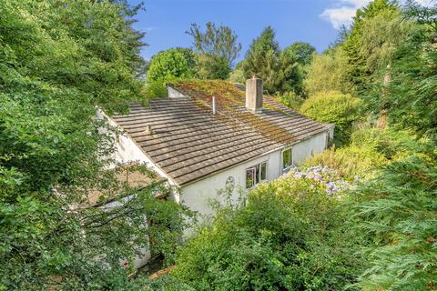 4 bedroom detached house for sale, Bow, Crediton