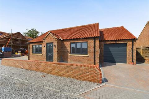 3 bedroom detached bungalow for sale, 4 Charlton Close, Pinfold Street, Bridlington, YO16 7ER