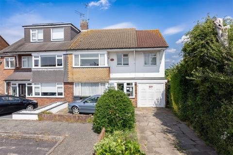 4 bedroom semi-detached house for sale, Mayflower Way, Ongar