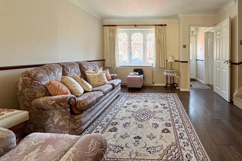 95 Leslie Park, Burnham-on-crouch, CM0 8SY