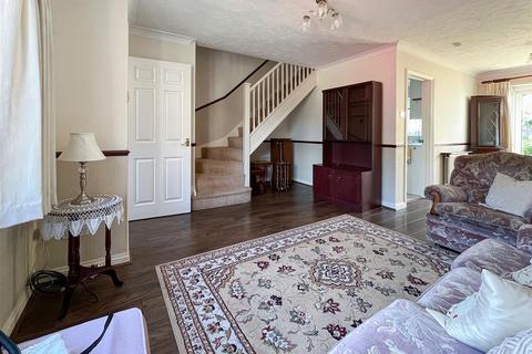 95 Leslie Park, Burnham-on-crouch, CM0 8SY