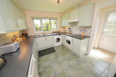 3 bedroom bungalow for sale, Hawthorn Lane, Jameston, Tenby