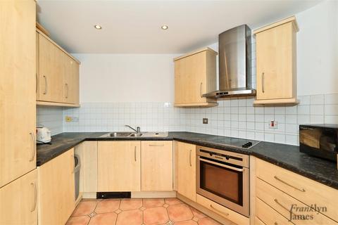 2 bedroom apartment for sale, Basin approach, Limehouse, London, E14