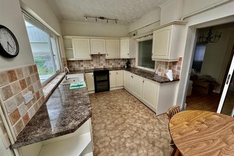 3 bedroom semi-detached house for sale, Gwilym Road, Cwmllynfell, Swansea