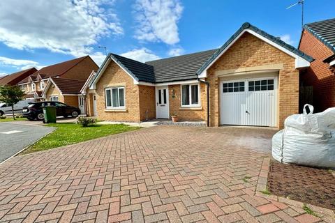 3 bedroom house for sale, College Gardens, Redcar