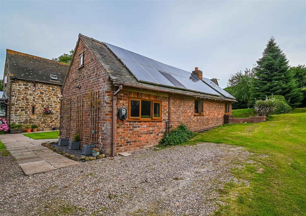 The Swallows Cottage-13.jpg