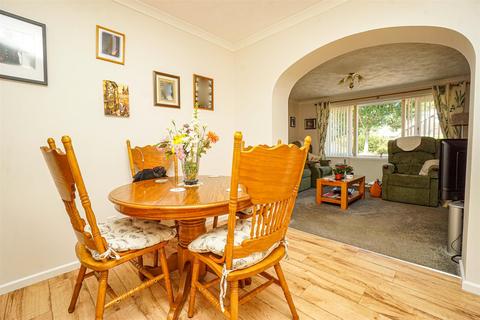 5 bedroom detached house for sale, Parkstone Road, Hastings