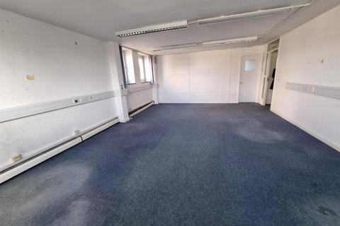 Office to rent, Windmill Street, Gravesend, Kent