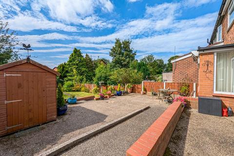 3 bedroom semi-detached house for sale, Clifton Road, Leigh