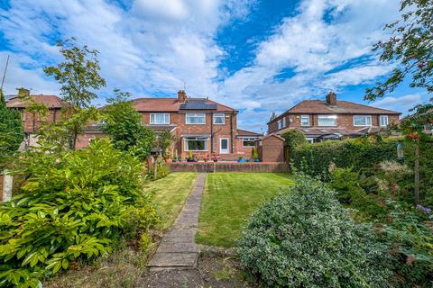 3 bedroom semi-detached house for sale, Clifton Road, Leigh