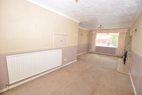 3 bedroom detached house for sale, Saxon Close, Burton-On-Trent DE15